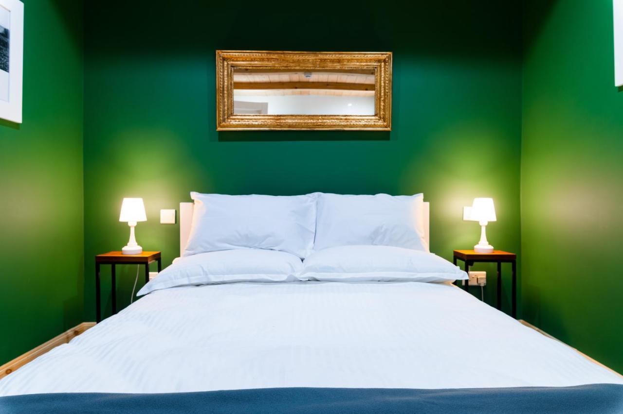Monreal Boutique Townhouse - R024Rm5 Hotel Paola Ngoại thất bức ảnh
