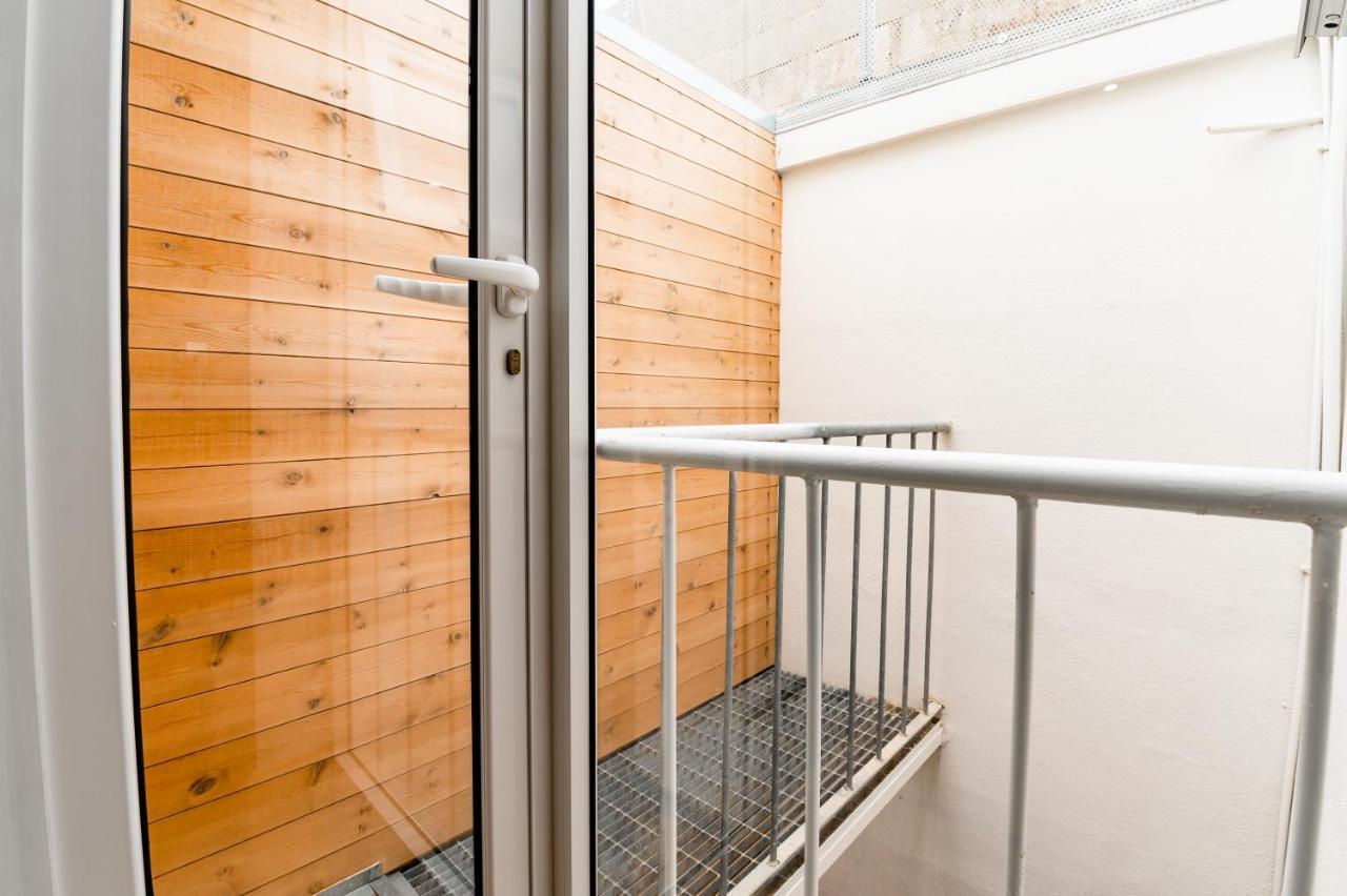Monreal Boutique Townhouse - R024Rm5 Hotel Paola Ngoại thất bức ảnh