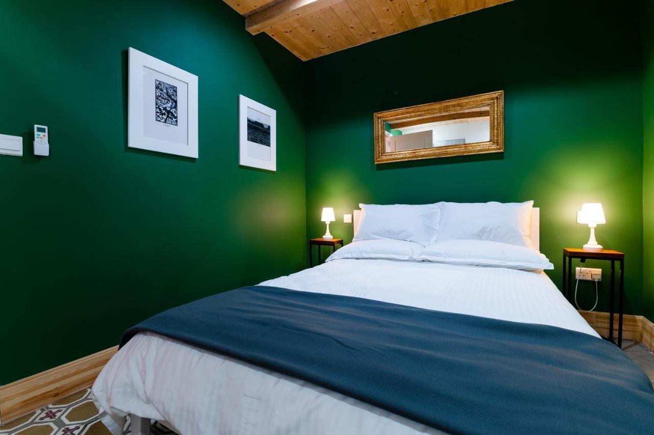 Monreal Boutique Townhouse - R024Rm5 Hotel Paola Ngoại thất bức ảnh
