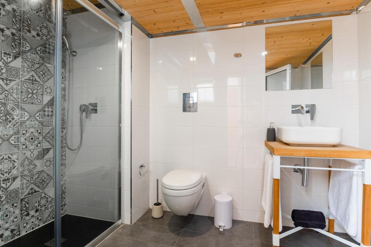 Monreal Boutique Townhouse - R024Rm5 Hotel Paola Ngoại thất bức ảnh